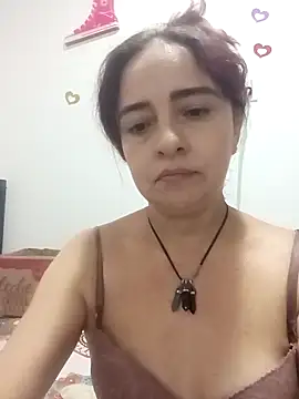 Snapshot of tany90 chatting on December 2, 2025, 9:16 pm tany90 online show from December 2, 2025, 9:16 pm