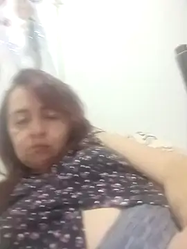 tany90 online show from December 22, 2025, 4:01 am