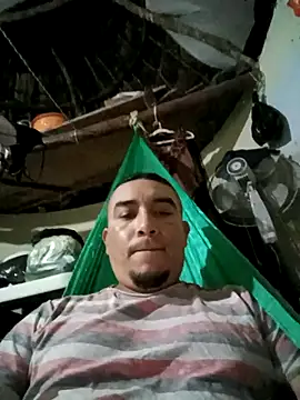 Snapshot of SecurePlanet9 chatting on February 7, 2026, 11:35 pm SecurePlanet9 online show from February 7, 2026, 11:35 pm