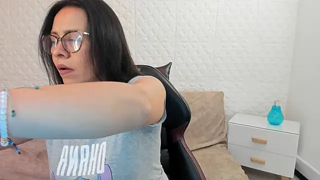 Snapshot of Eva_mermaid chatting on October 25, 2025, 2:07 pm Eva mermaid online show from October 25, 2025, 2:07 pm