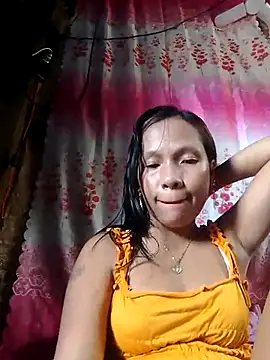 HotNaughtyGirl23 online show from September 18, 2025, 4:26 am