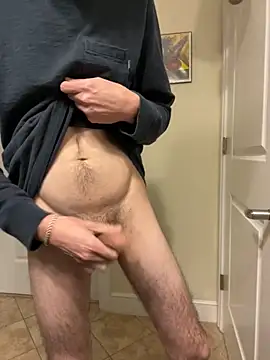 Snapshot of slimbwcfun chatting on November 25, 2025, 6:47 am slimbwcfun online show from November 25, 2025, 6:47 am