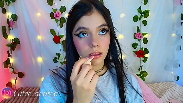 cutee andrea online show from October 24, 2025, 1:59 am