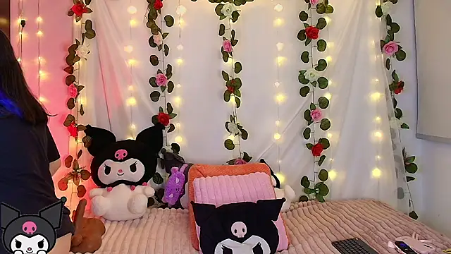 cutee andrea online show from March 15, 2026, 2:40 am