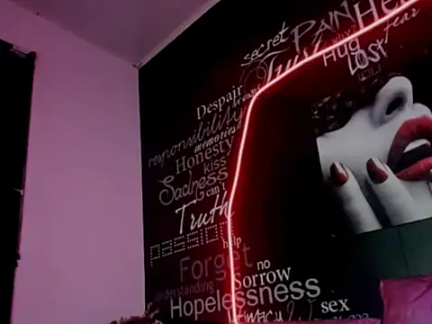 Snapshot of Megam_ chatting on September 29, 2025, 1:56 am Megam  online show from September 29, 2025, 1:56 am