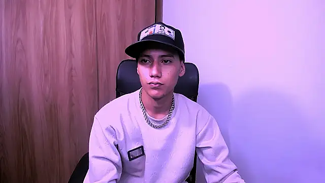 Toy boy777 online show from February 10, 2026, 5:50 am