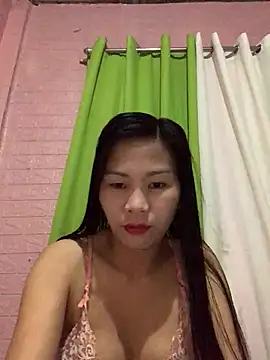 Cleo17 online show from April 28, 2026, 12:31 pm
