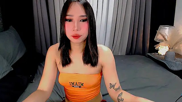 Snapshot of kisha_greyson chatting on October 13, 2025, 5:47 pm kisha greyson online show from October 13, 2025, 5:47 pm