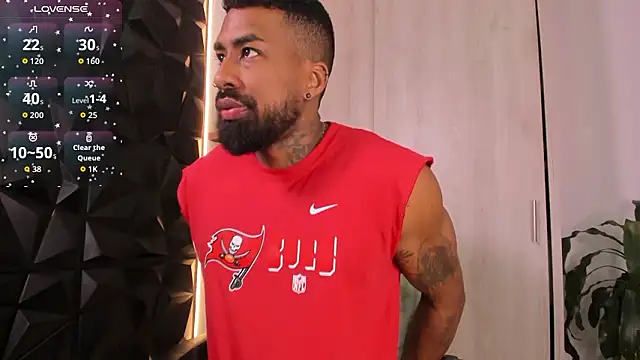 Snapshot of OstinDaniels chatting on January 14, 2026, 10:13 pm OstinDaniels online show from January 14, 2026, 10:13 pm