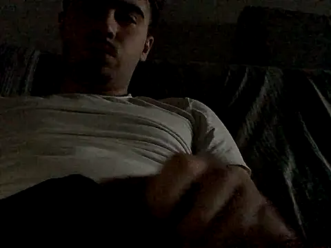 Snapshot of Cobra200 chatting on December 3, 2025, 7:08 am Cobra200 online show from December 3, 2025, 7:08 am