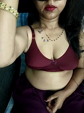 Sexy juhee online show from February 24, 2026, 7:37 pm