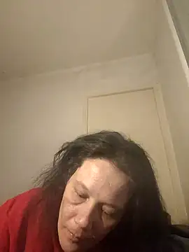 zeousseelphie online show from April 30, 2026, 5:42 pm