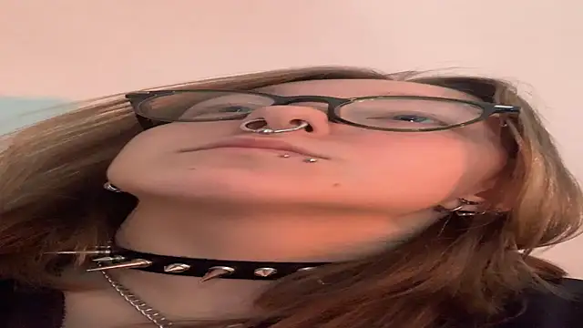 VesnaCrystal online show from March 11, 2026, 10:42 am