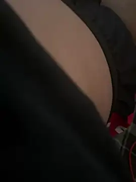 kushboo   online show from April 29, 2026, 12:53 pm