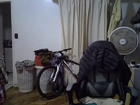 Snapshot of transgordimilf chatting on September 19, 2025, 4:38 am transgordimilf online show from September 19, 2025, 4:38 am