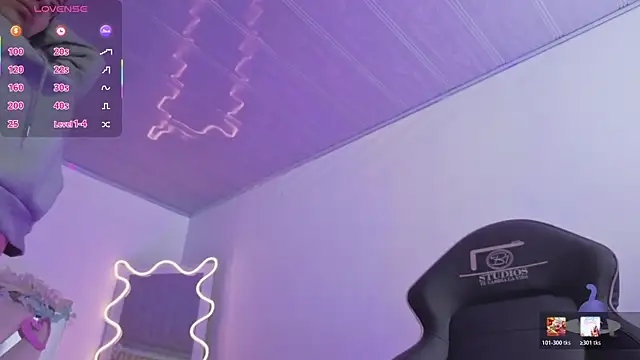 ZURY TAY online show from January 14, 2026, 11:36 am