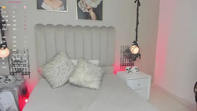 Dani rosse  online show from October 28, 2025, 12:48 pm