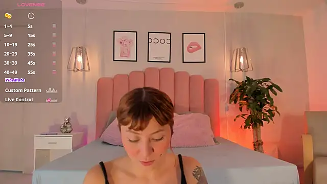 raven black  online show from September 29, 2025, 1:50 pm