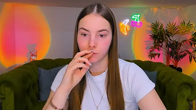 Snapshot of rad_rebel_ chatting on December 14, 2025, 9:15 am rad rebel online show from December 14, 2025, 9:15 am