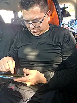 lucho8690 online show from January 10, 2026, 7:09 pm