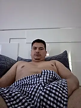 lucho8690 online show from March 4, 2026, 2:25 pm