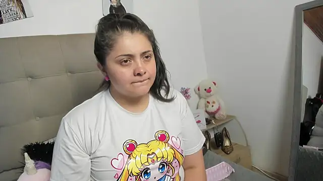 Snapshot of TifanyAmazinng chatting on November 13, 2025, 12:31 pm TifanyAmazinng online show from November 13, 2025, 12:31 pm