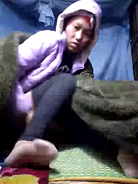 PhamPm70 online show from November 28, 2025, 11:16 pm