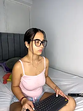 Snapshot of dalianataba chatting on October 25, 2025, 7:03 pm dalianataba online show from October 25, 2025, 7:03 pm