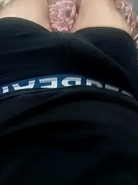 BRAYAN  22 online show from October 24, 2025, 5:01 pm