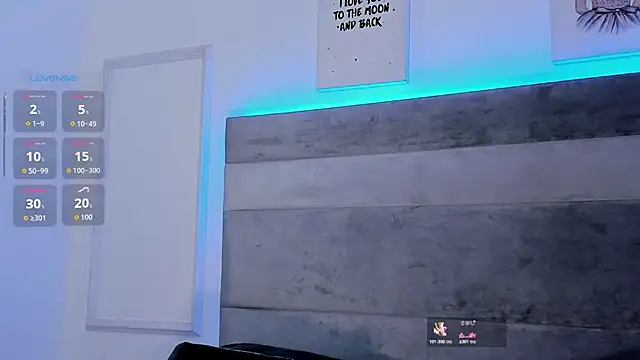 Snapshot of Aleja_ruizz chatting on October 28, 2025, 7:07 am Aleja ruizz online show from October 28, 2025, 7:07 am