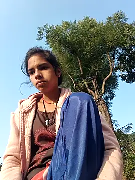 Snapshot of Gulika_Doshi chatting on November 11, 2025, 2:06 am Gulika Doshi online show from November 11, 2025, 2:06 am