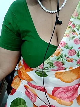 Snapshot of tami_lavanya chatting on February 2, 2026, 12:48 pm tami lavanya online show from February 2, 2026, 12:48 pm