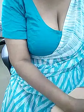 Snapshot of tami_lavanya chatting on December 16, 2025, 7:34 am tami lavanya online show from December 16, 2025, 7:34 am