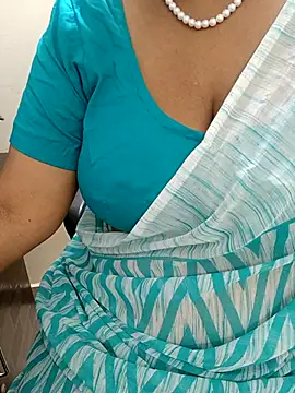 tami lavanya online show from October 19, 2025, 5:48 pm