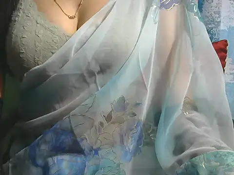 sheetal-sheetal95 online show from April 16, 2026, 6:30 pm