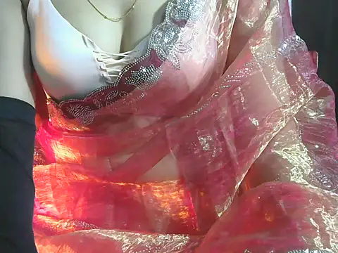 sheetal-sheetal95 online show from January 7, 2026, 4:12 pm