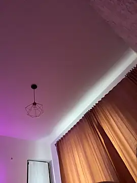 Lexi Storm online show from March 31, 2026, 5:42 am