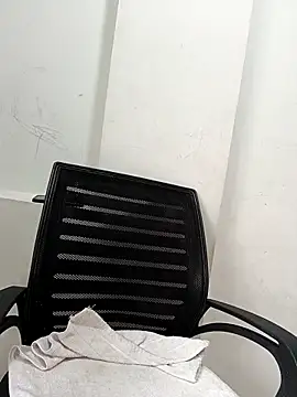 Snapshot of kavya-telugu84 chatting on November 6, 2025, 2:37 am kavya-telugu84 online show from November 6, 2025, 2:37 am