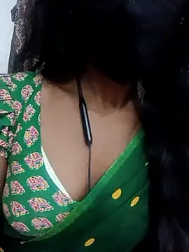 Snapshot of kavya-telugu84 chatting on December 14, 2025, 7:52 pm kavya-telugu84 online show from December 14, 2025, 7:52 pm