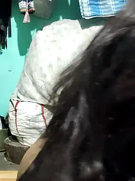 Snapshot of BerryOnFire chatting on May 12, 2026, 8:00 am BerryOnFire online show from May 12, 2026, 8:00 am