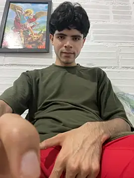 Snapshot of Axel-Mejia chatting on November 12, 2025, 3:10 am Axel-Mejia online show from November 12, 2025, 3:10 am