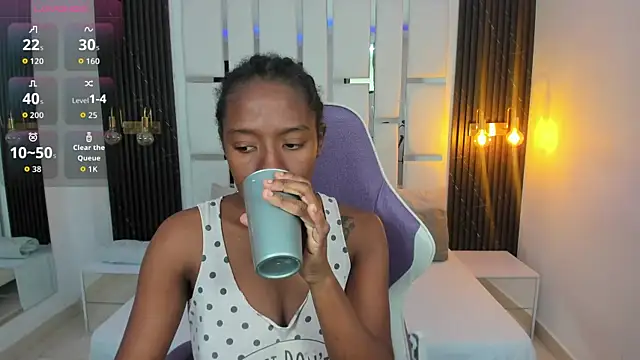 Snapshot of _emma_willliams_ chatting on November 28, 2025, 1:55 pm emma willliams online show from November 28, 2025, 1:55 pm