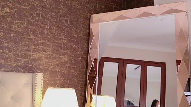 Snapshot of IrinaVelvet chatting on December 5, 2025, 4:38 pm IrinaVelvet online show from December 5, 2025, 4:38 pm