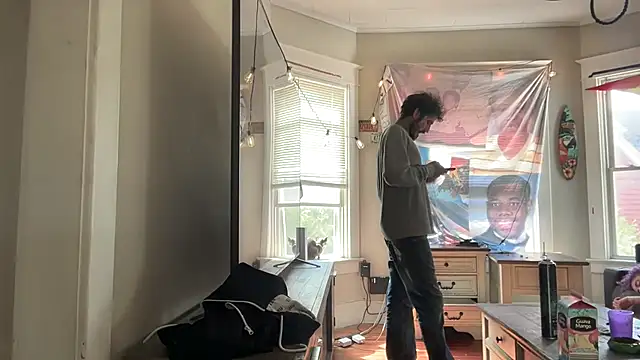 VeeJay48826 online show from September 12, 2025, 5:45 pm