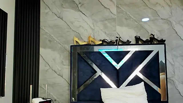 Snapshot of VanessaHard_as chatting on January 10, 2026, 7:42 pm VanessaHard as online show from January 10, 2026, 7:42 pm