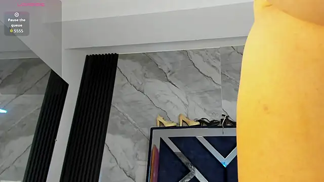 Snapshot of VanessaHard_as chatting on January 7, 2026, 8:14 pm VanessaHard as online show from January 7, 2026, 8:14 pm