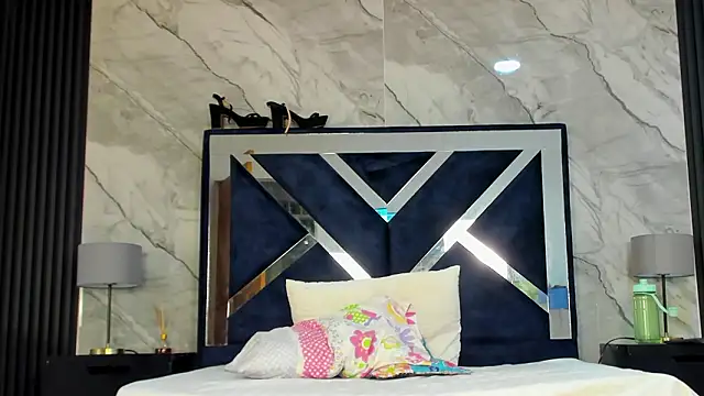 Snapshot of VanessaHard_as chatting on February 7, 2026, 7:44 pm VanessaHard as online show from February 7, 2026, 7:44 pm