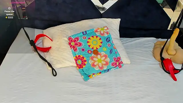 Snapshot of VanessaHard_as chatting on February 4, 2026, 7:42 pm VanessaHard as online show from February 4, 2026, 7:42 pm