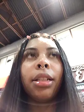 theLayla DH online show from October 16, 2025, 11:13 pm