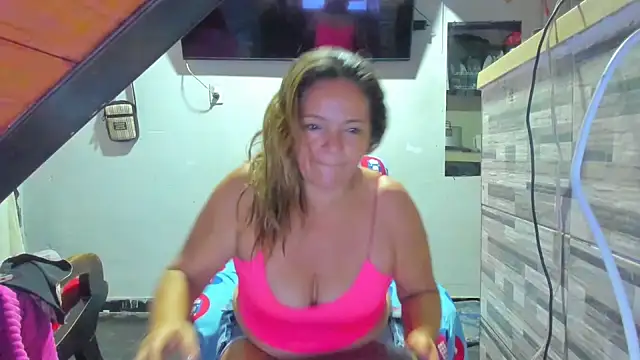 rubi 49 online show from April 18, 2026, 4:15 am